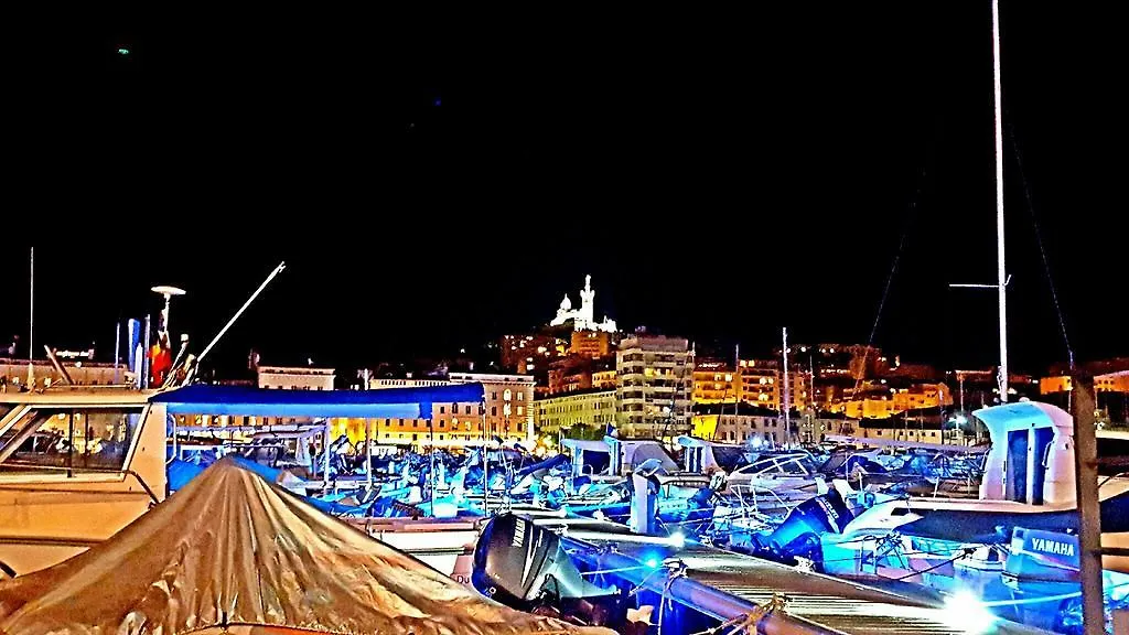 London Connection Hostel Marseille France